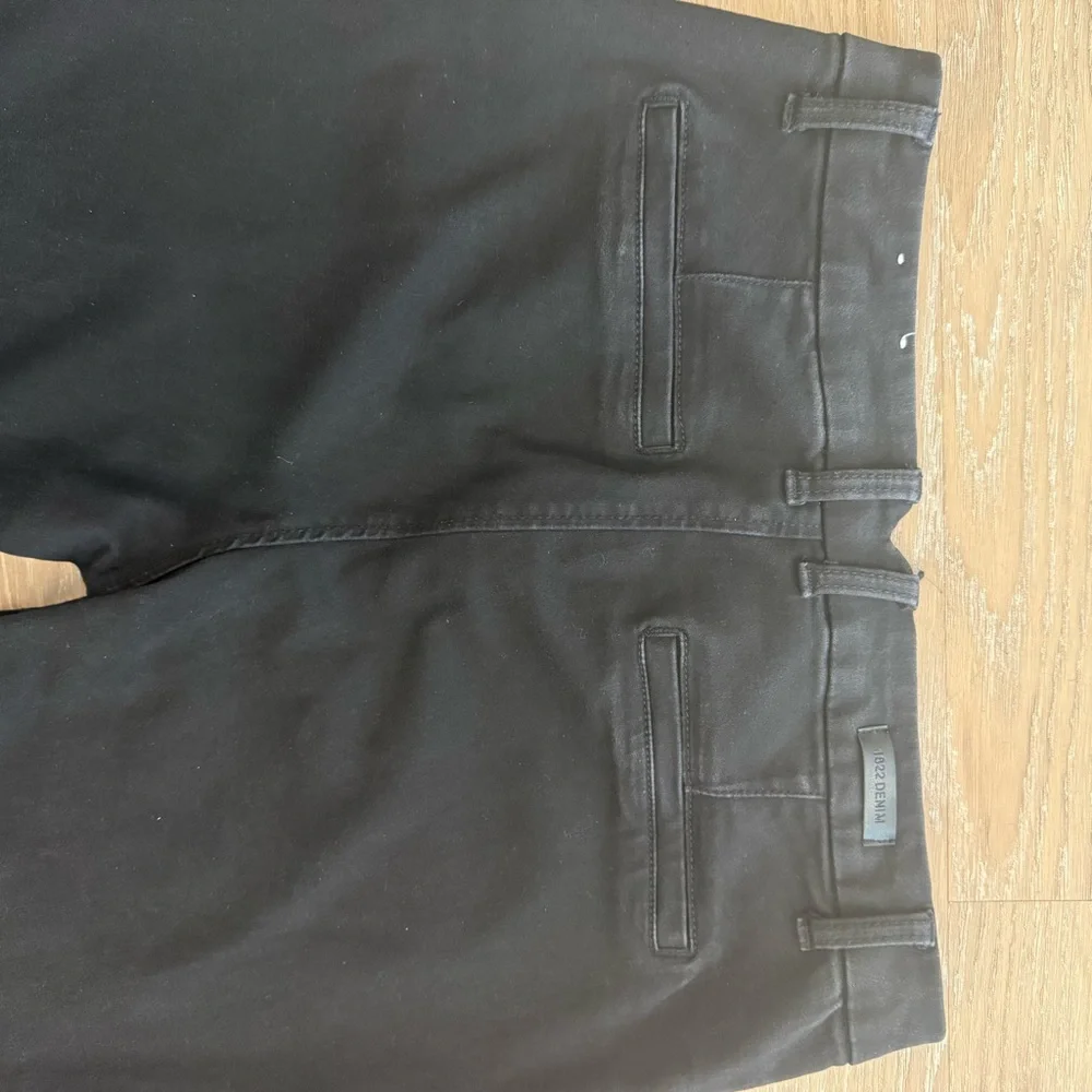 1822 Denim Women's Classic Black Wide Leg Jeans Size 12p/31 - Picture 8 of 8